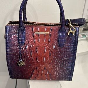 Melbourne style Brahmin leather Caroline satchel. Excellent condition.